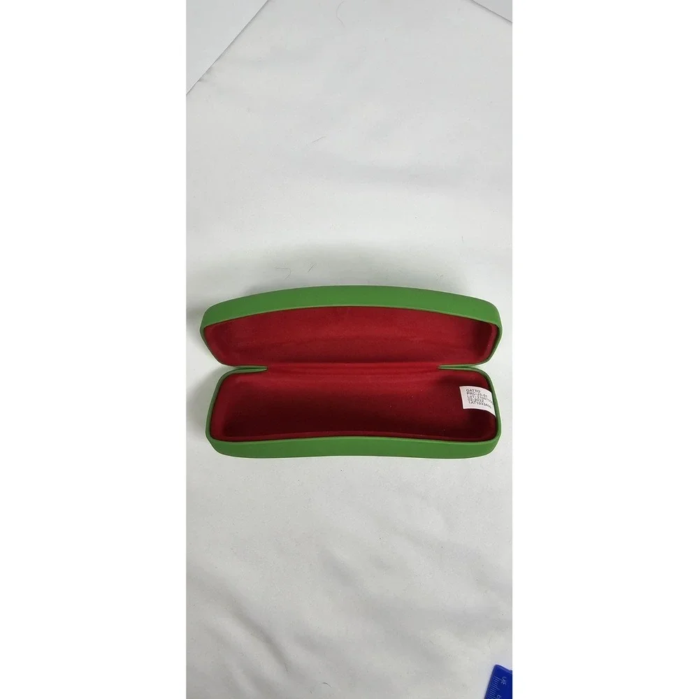 Ray-Ban Green Sunglasses Case Red Interior Hard Shell Eyeglass Case‎